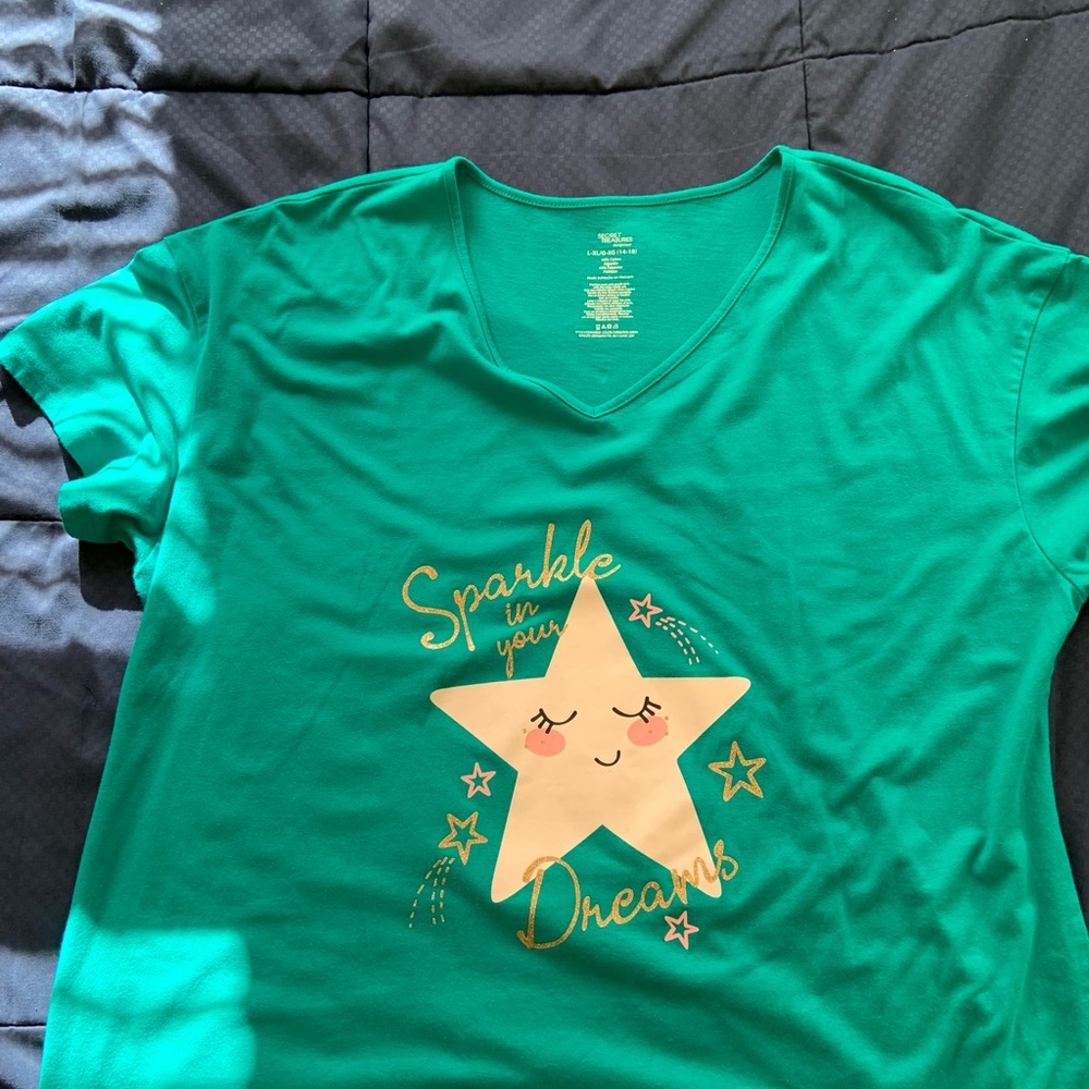 Woman’s long nightshirt - Picture 6 of 10